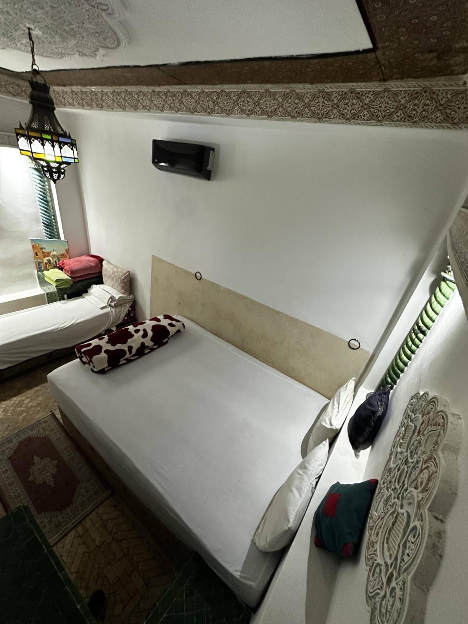 Riad Zohor Fes Luaran gambar