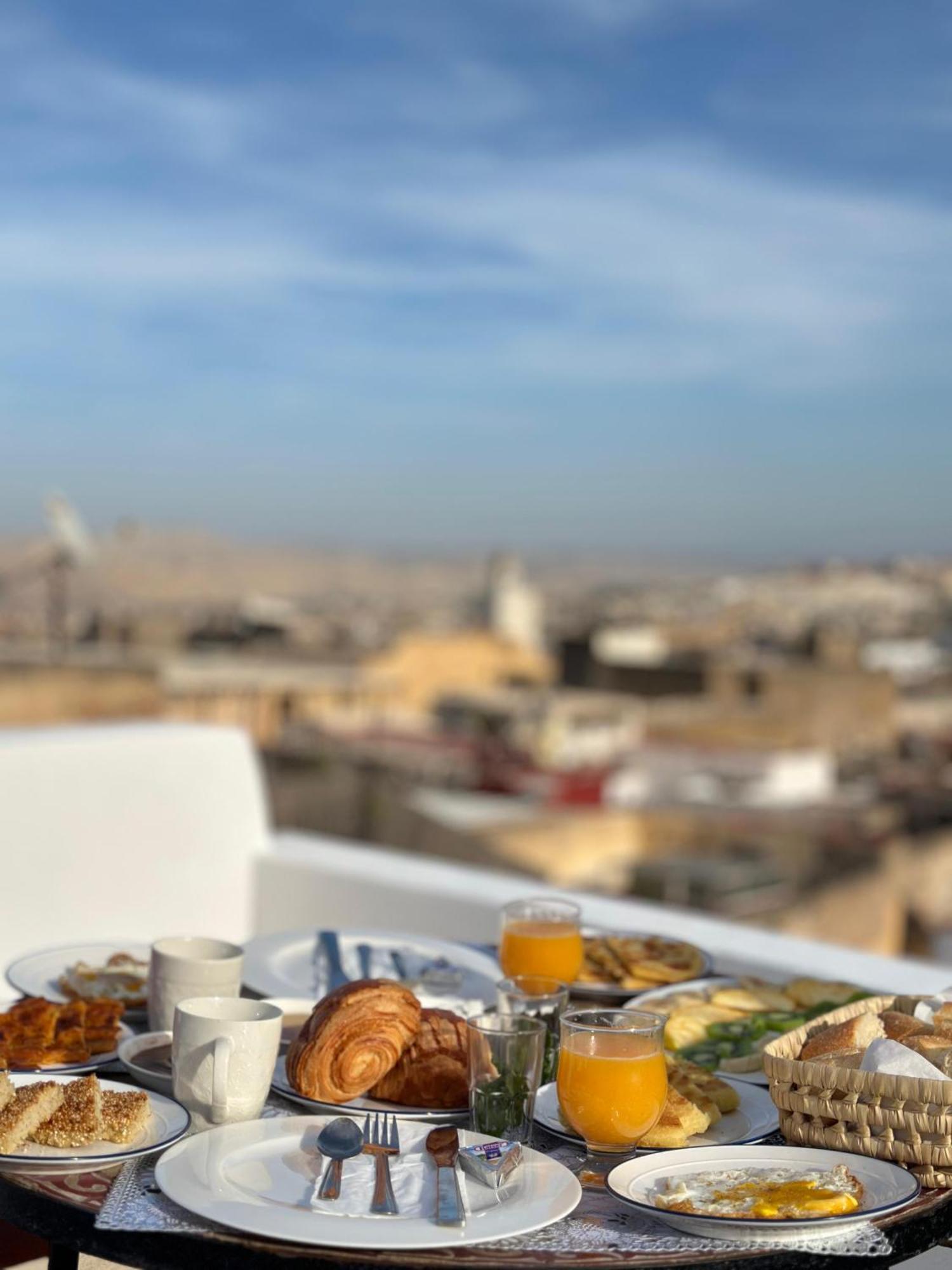 Riad Zohor Fes Luaran gambar