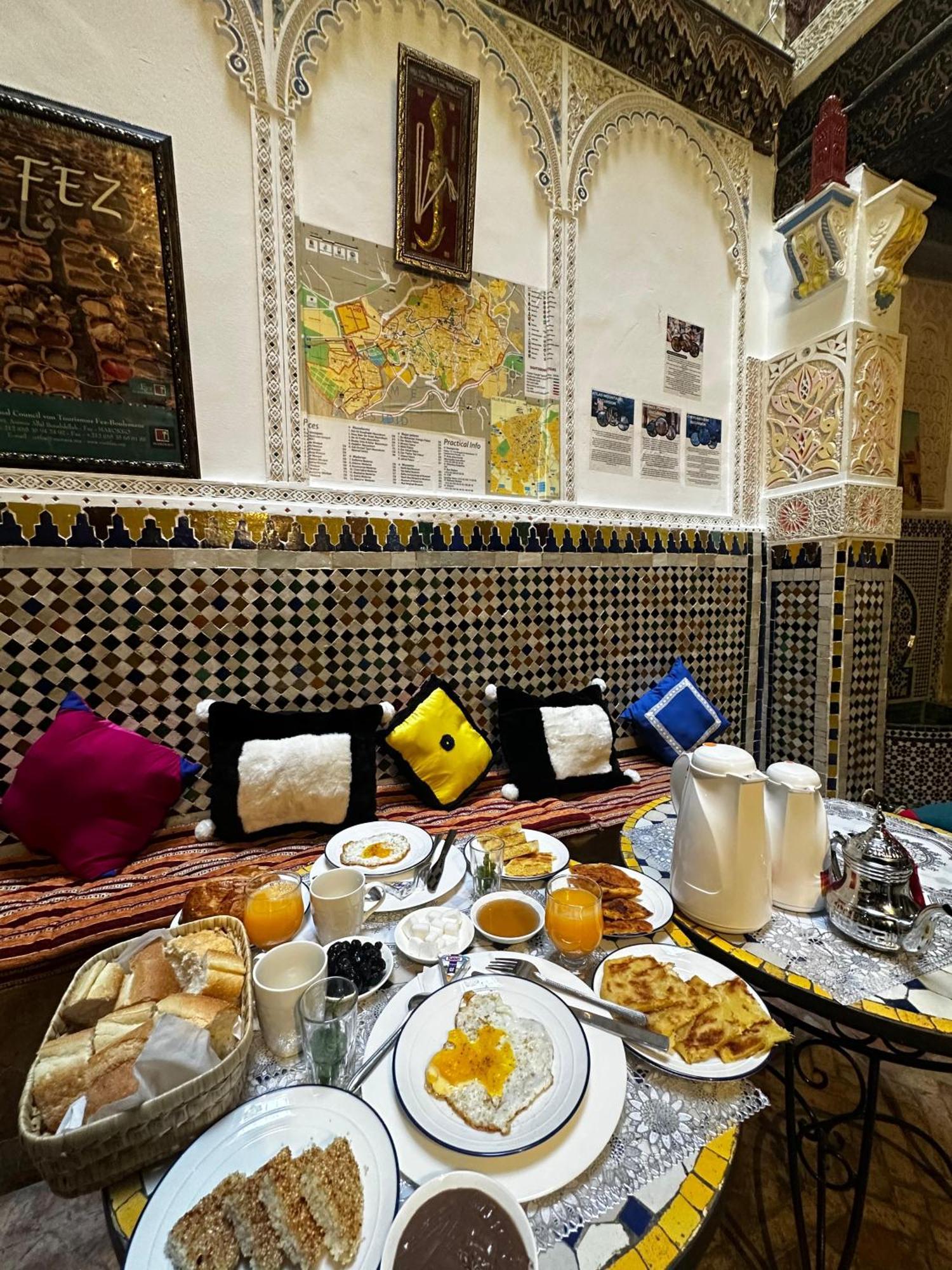 Riad Zohor Fes Luaran gambar